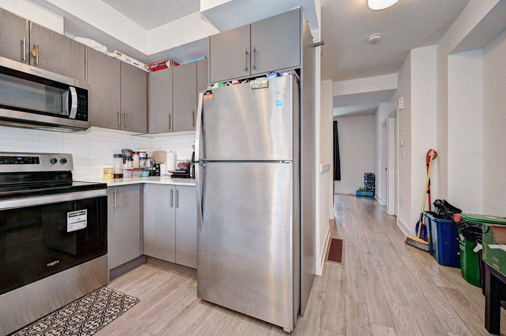 Waterloo, ON N2J 0G1,99 Roger ST #7