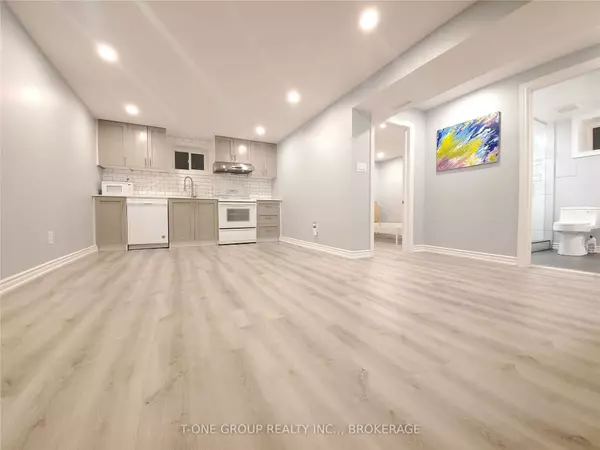 78 Lundy's LN #Basement, Newmarket, ON L3Y 3R8