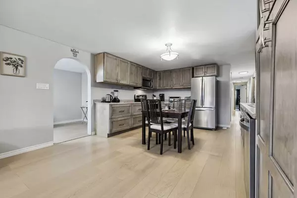 6220 17 AVE SE #357 Calgary, AB T2A 7H4