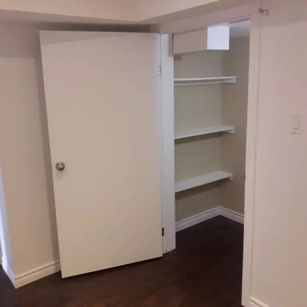 Richmond Hill, ON L4E 0S3,89 Estrella CRES N #B2
