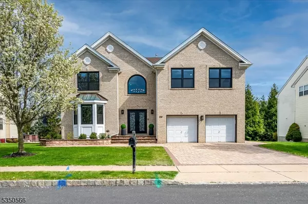 106 Timberhill Dr, Franklin Twp., NJ 08823