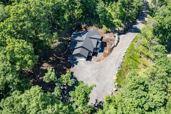 Lake Of Bays, ON P1H 1K0,1057 Greensview DR #47