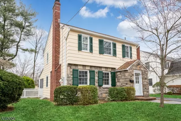 227 Walthery Ave, Ridgewood Village, NJ 07450