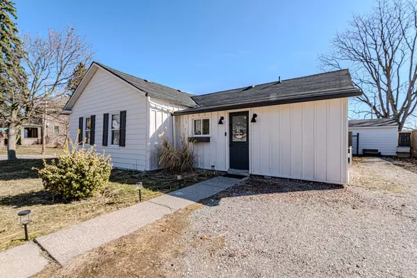 Brant, ON N3L 1C5,37 Queen ST