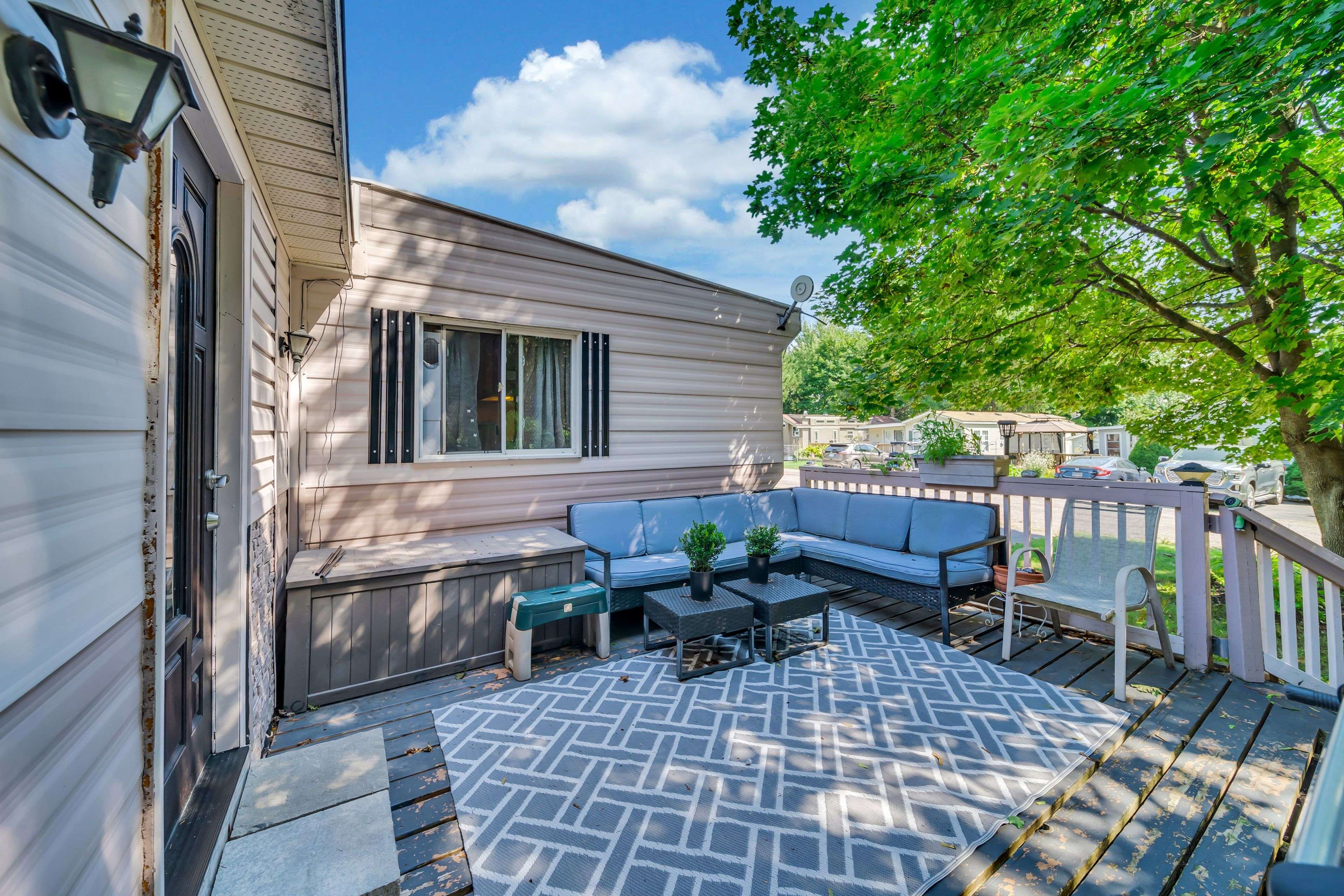 Waterloo, ON N2J 3Z4,580 Beaver Creek RD #21