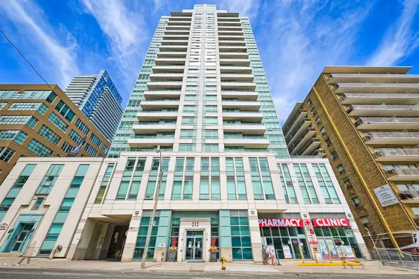 212 Eglinton AVE E #803, Toronto C10, ON M4P 0A3