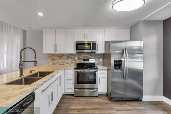 387 City View Dr #0,  Fort Lauderdale,  FL 33311