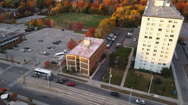Kitchener, ON N2G 1G1