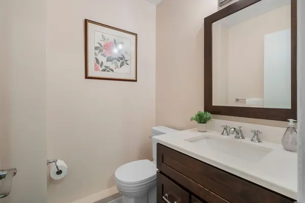 Lower Town - Sandy Hill, ON K1N 9H5,575 Old St Patrick ST #6