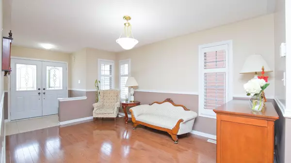 Brampton, ON L6P 2T3,30 Benmore CRES