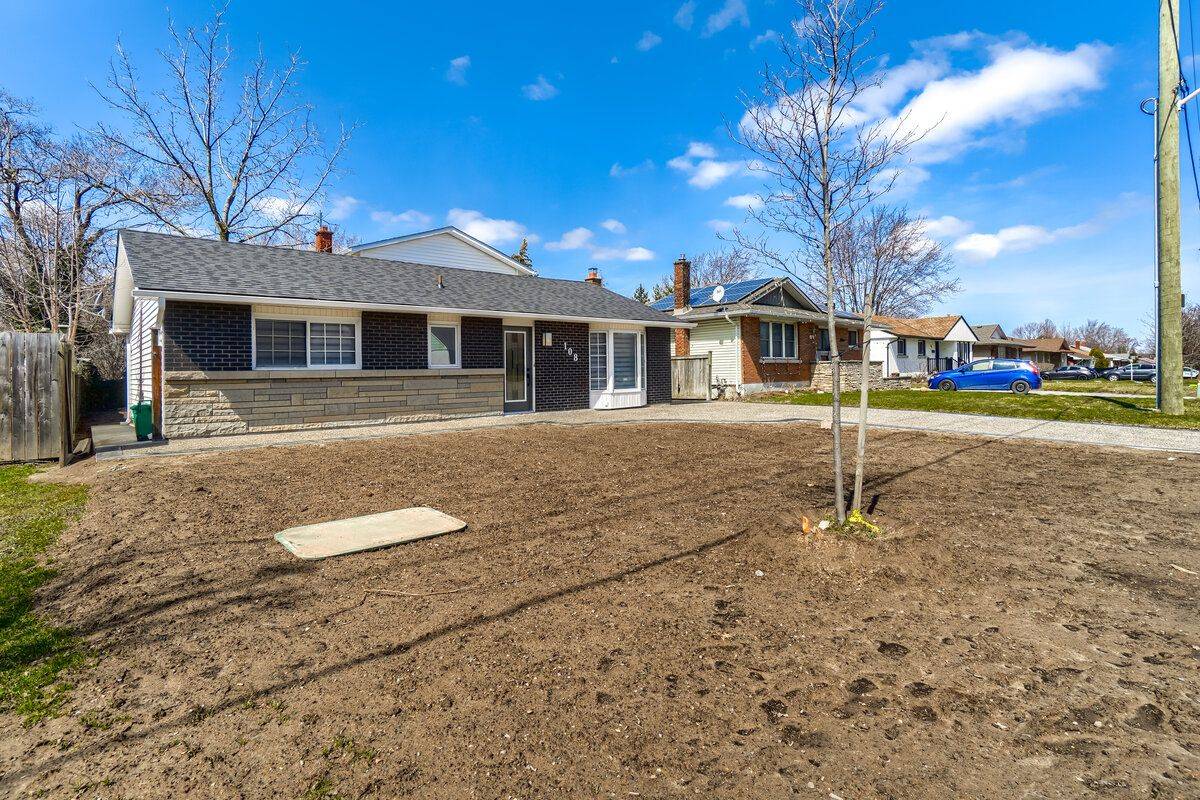 St. Catharines, ON L2T 3A3,108 Jacobson AVE