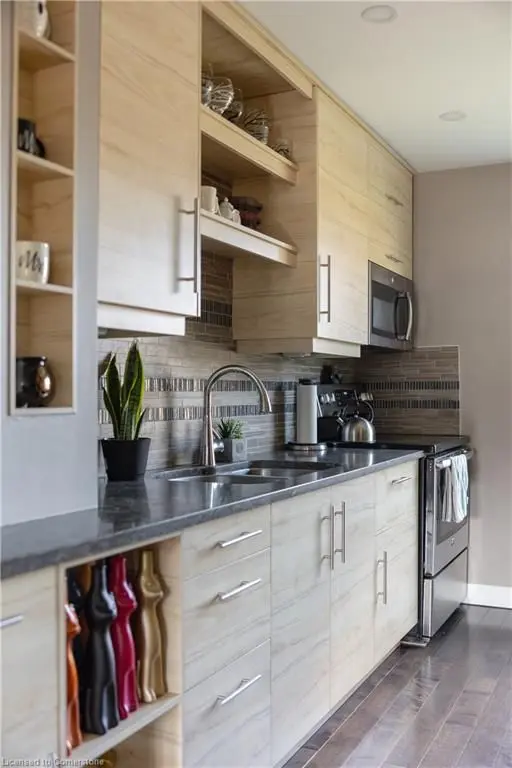 Kitchener, ON N2B 2R1,48 Montcalm DR #5