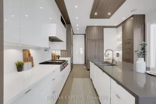 Vaughan, ON L4H 0Y9,30 Ciro Barillari CT