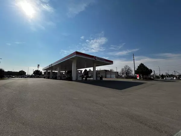 Vaughan, ON L4K 0A3,3191 Rutherford RD