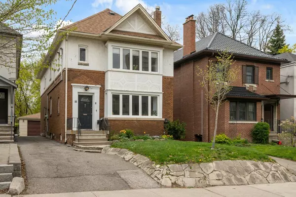 Toronto C02, ON M5P 1K5,14 Kilbarry RD