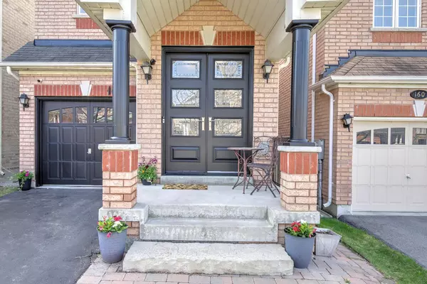 Vaughan, ON L6A 0L6,162 Chayna CRES