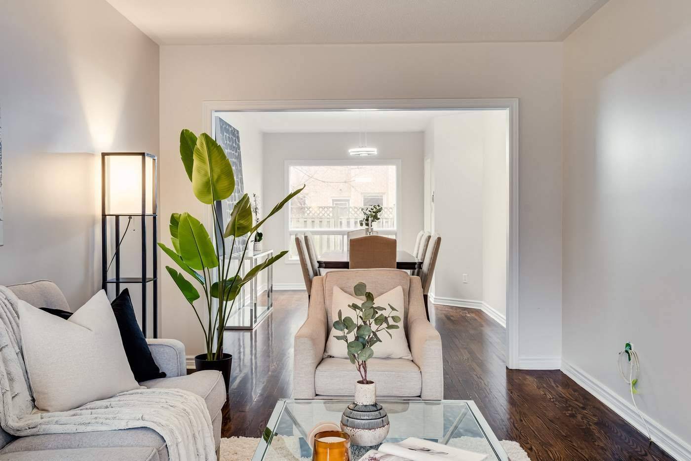 Vaughan, ON L4J 7T1,67 Venice CRES