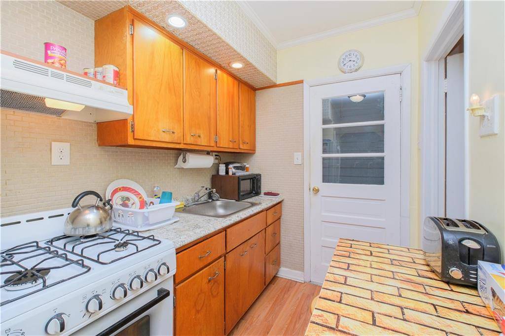 Brooklyn, NY 11204,1646 71st ST