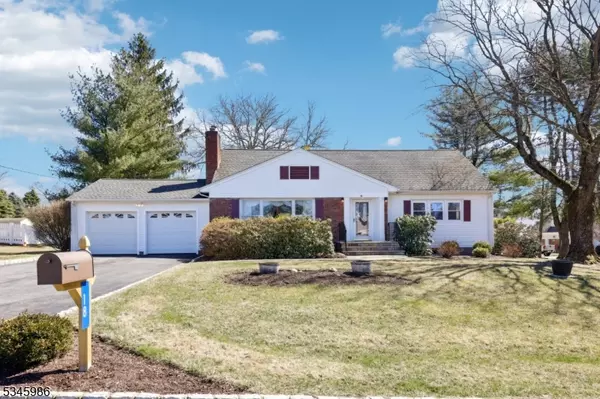 18 Mostyn Rd, Randolph Twp., NJ 07869