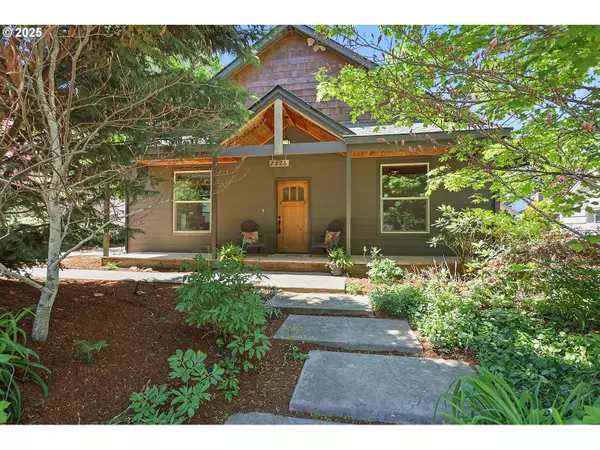 7226 5TH ST, Mt Hood Prkdl, OR 97041