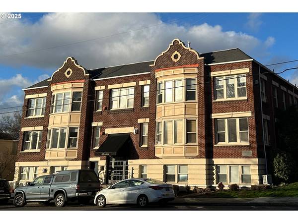 1529 SE HAWTHORNE BLVD #204, Portland, OR 97214