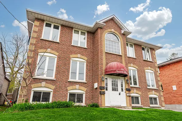 Oshawa, ON L1J 4A5,180 Nassau ST