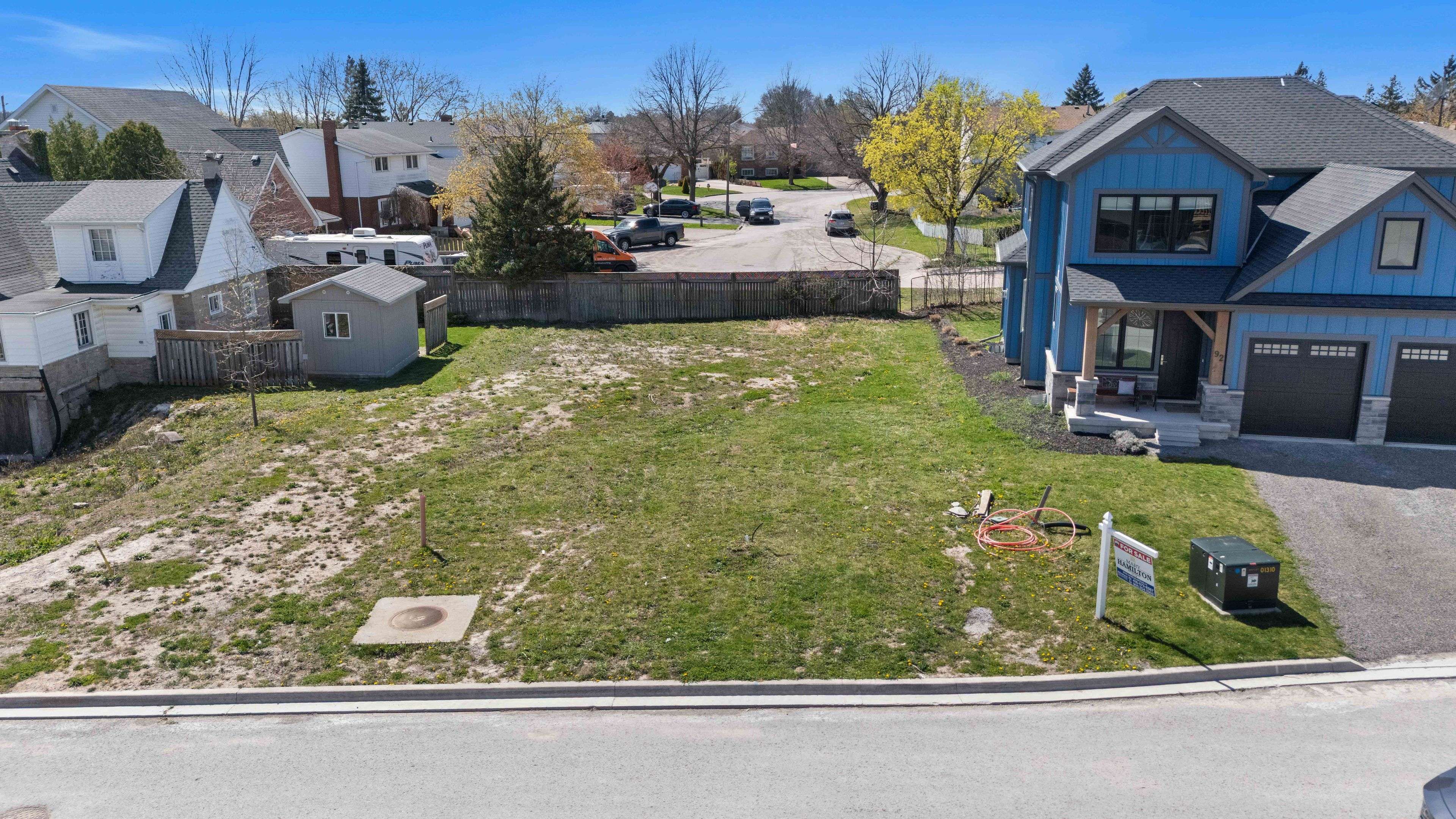 Thorold, ON L2V 0J9,96 Ivy CRES