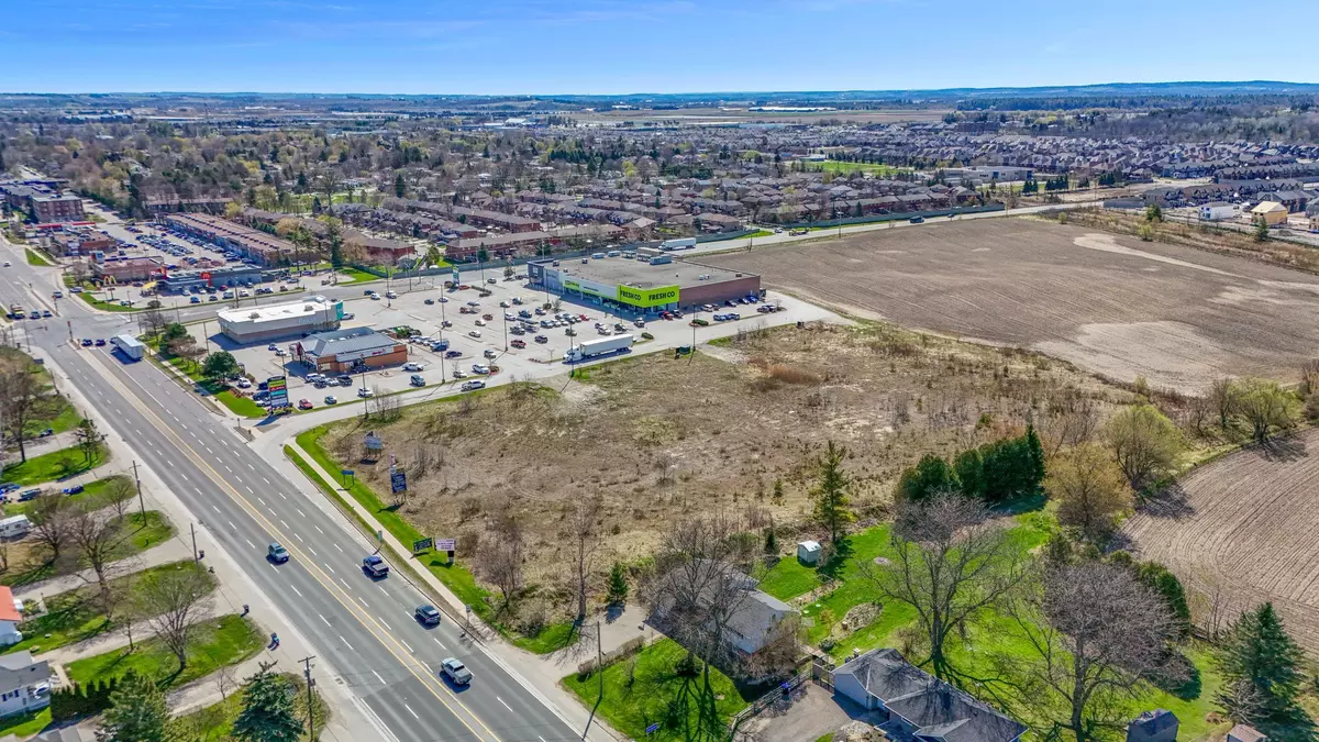 New Tecumseth, ON L9R 2A9,149 Young ST
