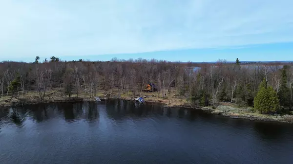 Callander, ON P0H 1H0,LT 12 Smith IS