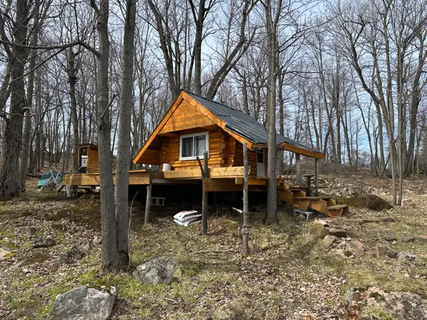 Callander, ON P0H 1H0,LT 12 Smith IS