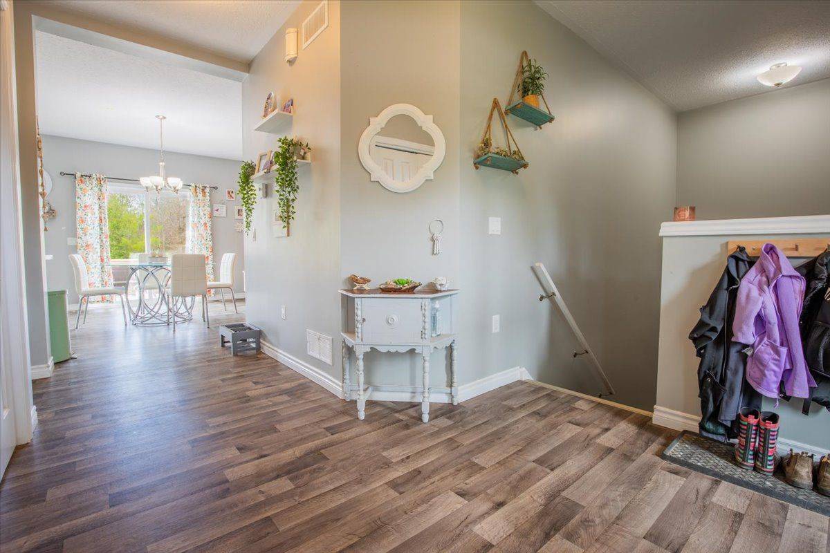 Clearview, ON L0M 1N0,154 SWITZER ST
