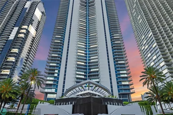 Sunny Isles Beach, FL 33160,17001 Collins Ave #805