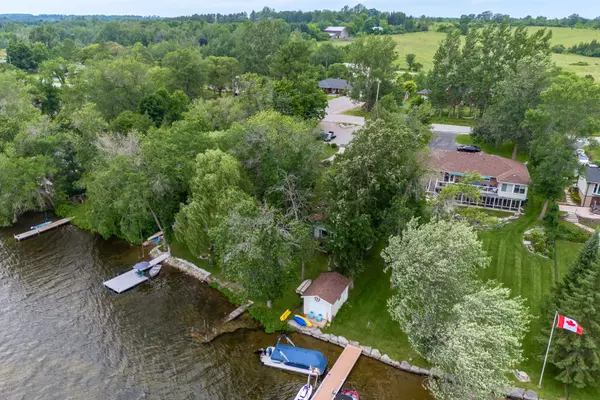 Selwyn, ON K0L 2H0,1861 Young's Point RD