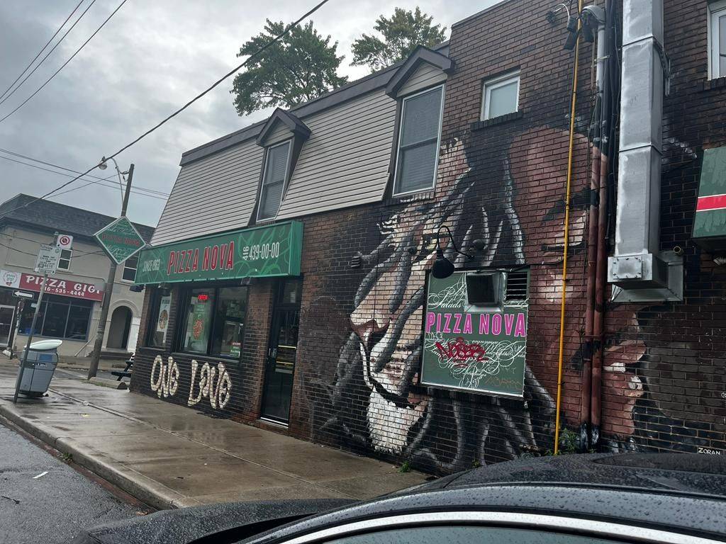 Toronto C01, ON M5S 1H6,191 Harbord ST