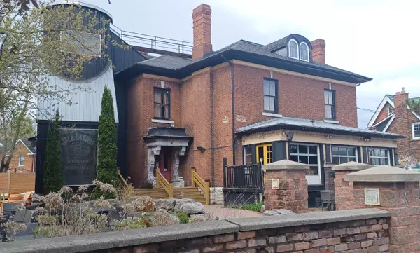 506 Princess ST, Kingston, ON K7L 1C5