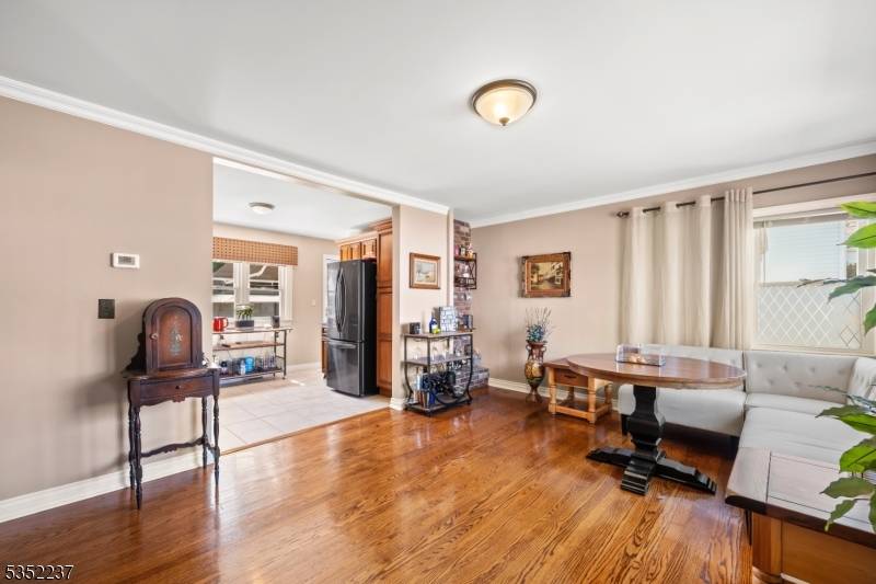 Clifton City, NJ 07012,41 Birchwood Ter