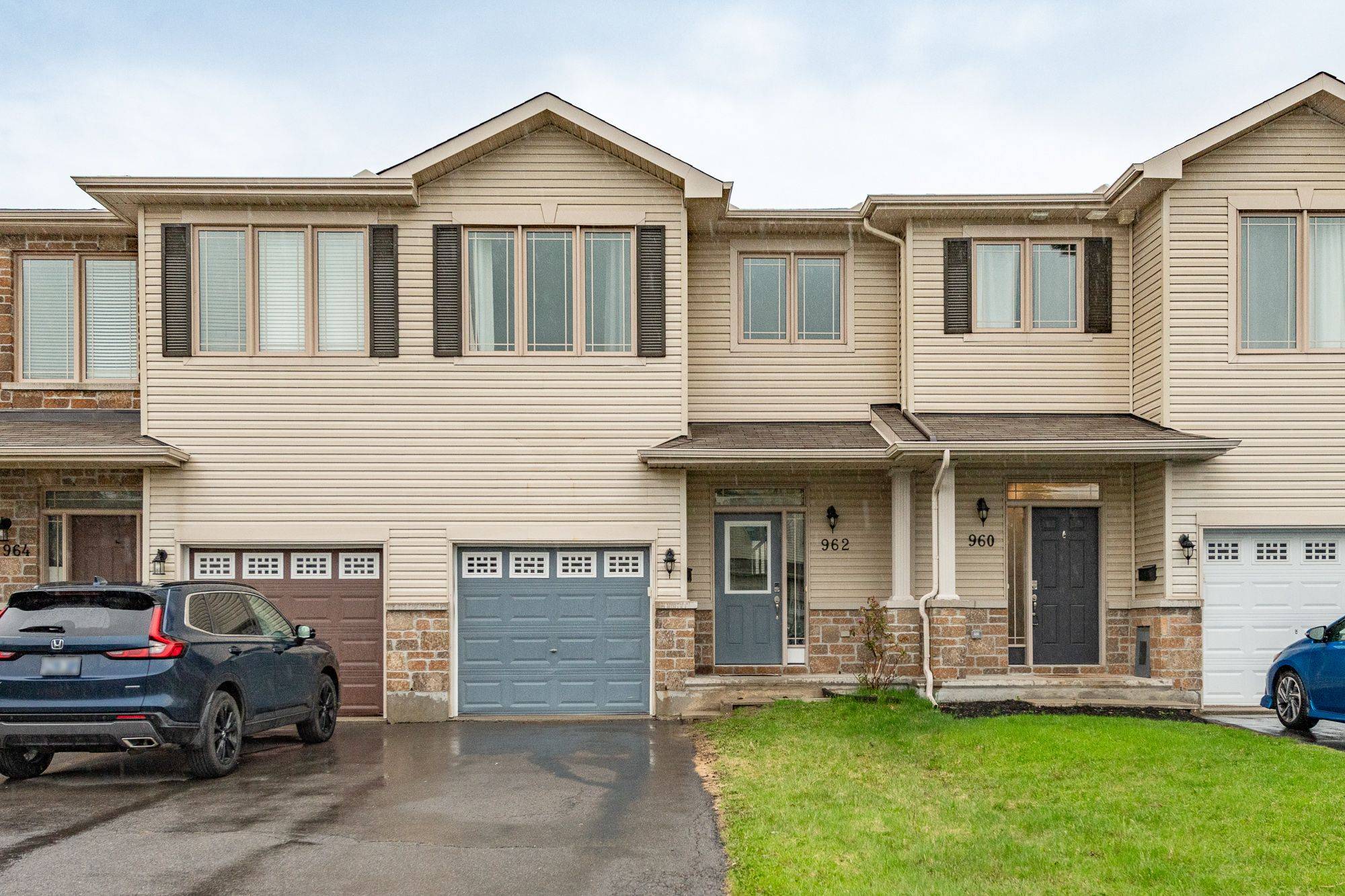 962 Linaria WALK, Orleans - Cumberland And Area, ON K4A 0H9