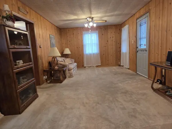 Leaf River, IL 61047,303 E FIRST Street