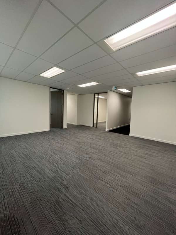 2075 Kennedy RD #900, Toronto E07, ON L4B 2N5