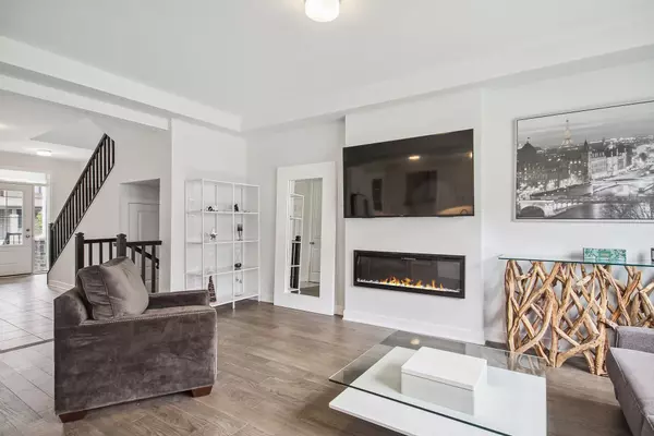 Stittsville - Munster - Richmond, ON K0A 2Z0,175 YEARLING CIR