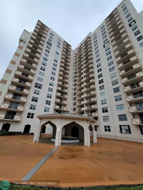 1865 S Ocean Dr #3M, Hallandale Beach, FL 33009