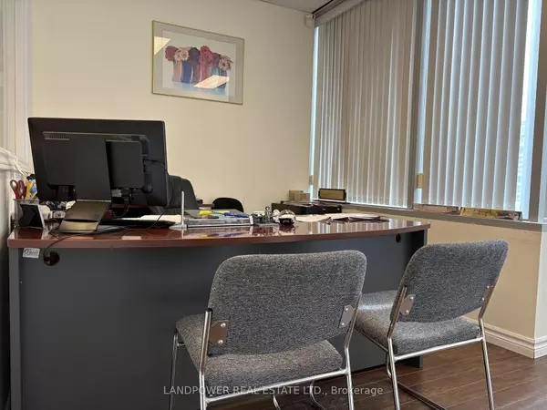 Markham, ON L3R 0M3,3601 Highway 7 N/A E #315