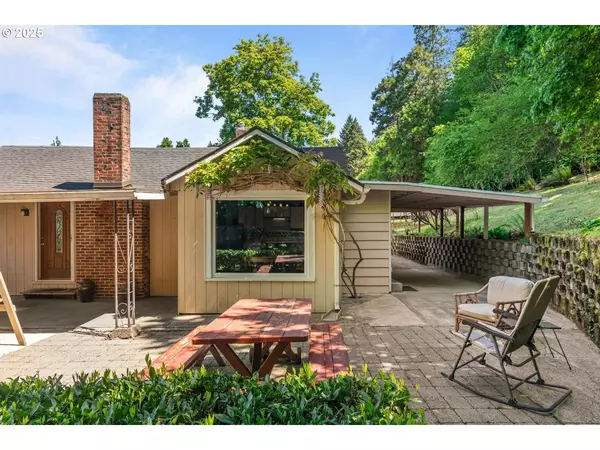 Portland, OR 97266,2824 SE 103RD AVE