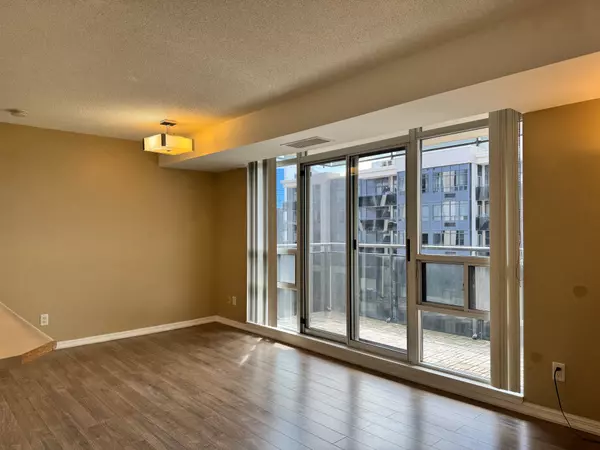 Toronto C07, ON M2N 7C5,153 Beecroft RD #2811