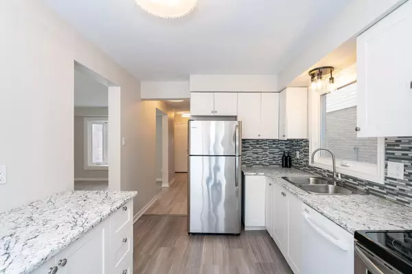 Barrie, ON L4N 5K2,76 Garden DR