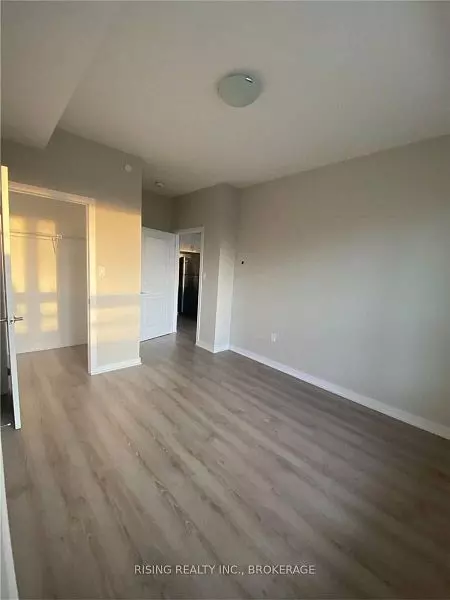 Hamilton, ON L8E 0K3,125 Shoreview PL #212