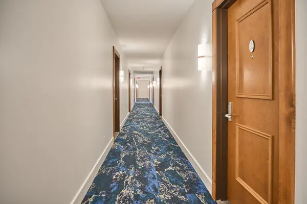 Lower Town - Sandy Hill, ON K1N 0B7,242 Rideau ST #2405