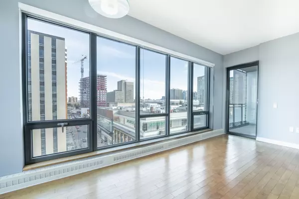 Lower Town - Sandy Hill, ON K1N 0A8,90 George ST #809