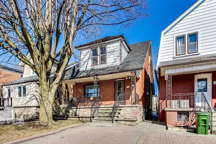 Toronto C03, ON M6C 3Z2,Unit Lower- 299 Robina AVE