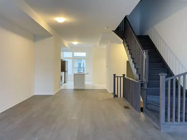 9 Albert Firman LN, Markham, ON L6C 2V6